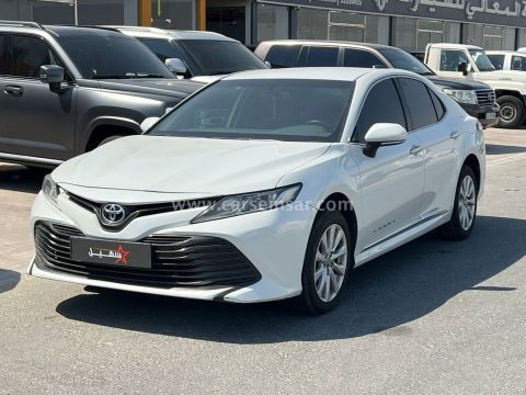 2018 Toyota Camry GLE