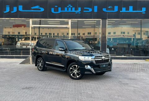 2018 Toyota Land Cruiser VXR