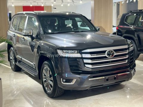 2025 تويوتا لاند كروزر في أكس ار توين تيربو