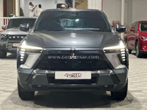 2025 Mitsubishi X-Force