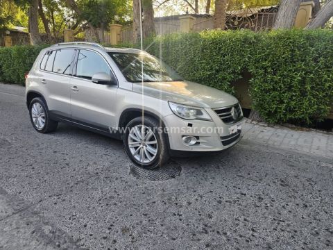 2011 Volkswagen Tiguan 2.0 TSI