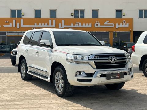 2020 تويوتا لاند كروزر GXR V8