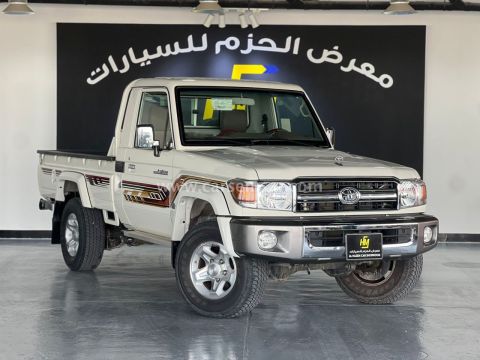 2023 Toyota Land Cruiser Pickup LX