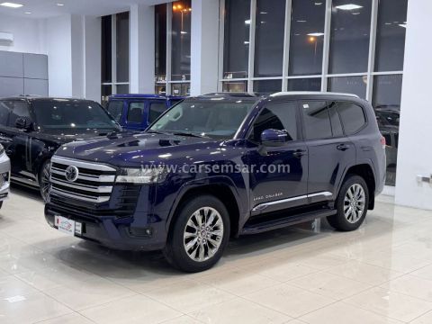 2024 تويوتا لاند كروزر جي اكس ار V6