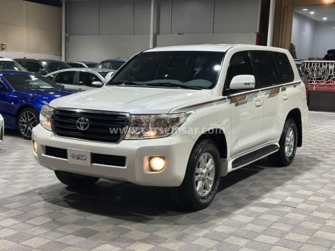 2013 Toyota Land Cruiser G