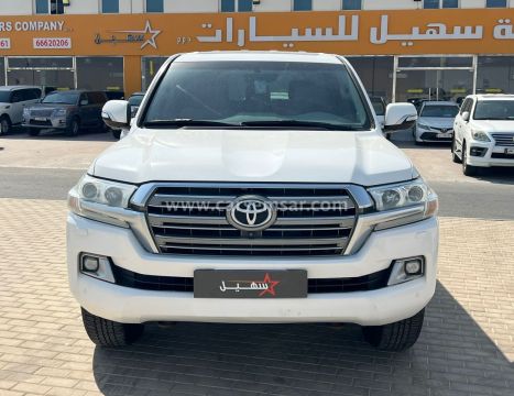 2018 Toyota Land Cruiser VXR