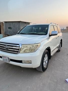 2011 Toyota Land Cruiser GXR