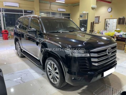 2022 Toyota Land Cruiser GXR Twin Turbo