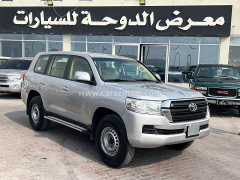 2017 تويوتا لاند كروزر GX