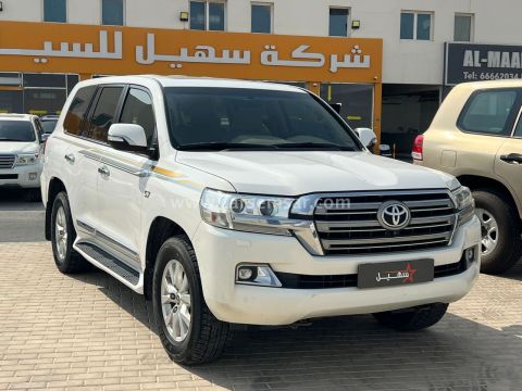 2018 Toyota Land Cruiser VXR