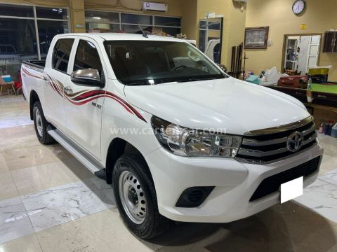 2021 تويوتا هايلكس 2.7 4x4