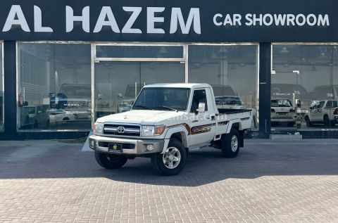 2022 Toyota Land Cruiser Pickup LX