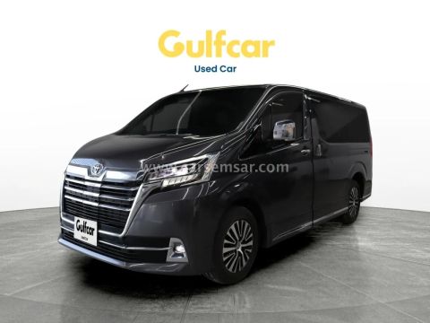 2024 تويوتا Granvia