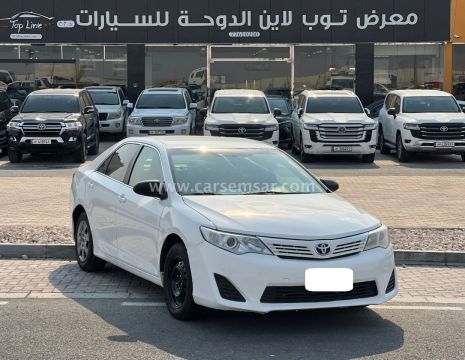 2014 تويوتا كامري جي ال