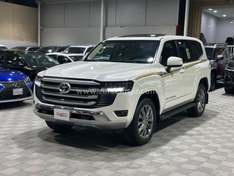 2023 Toyota Land Cruiser GX