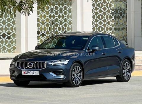 2021 فولفو S60 T4