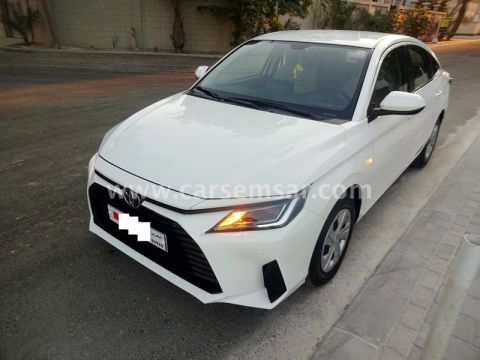 2024 Toyota Yaris 1.5
