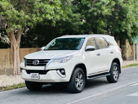 2020 تويوتا فورتشنر 2.7