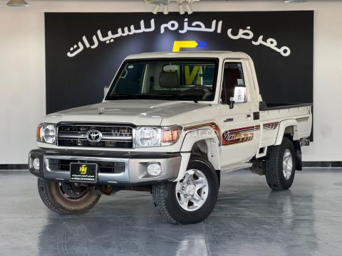 2022 تويوتا لاند كروزر بيك اب ال إكس