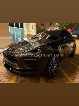 2022 بورشه ميكان