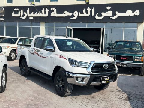 2025 تويوتا هايلكس 2.7 4x4