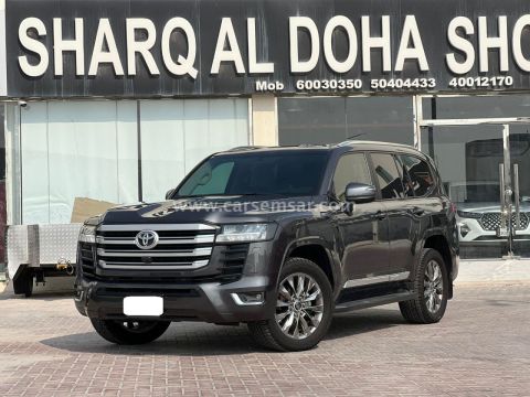 2024 تويوتا لاند كروزر جي أكس ار توين تيربو