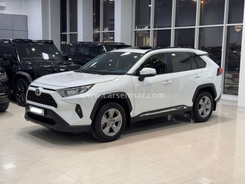 2025 Toyota RAV4 2.5