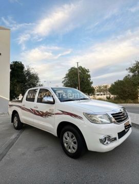 2014 تويوتا هايلكس 2.7