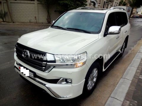 2016 Toyota Land Cruiser GXR