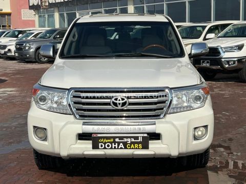 2012 Toyota Land Cruiser GXR V8