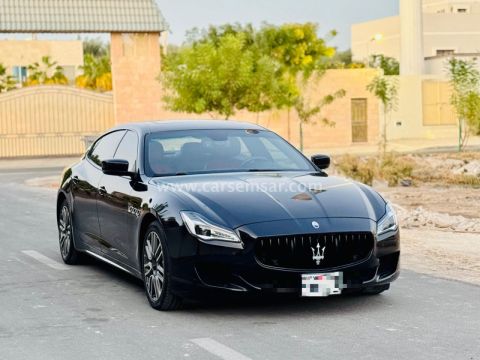 2015 Maserati Quattroporte