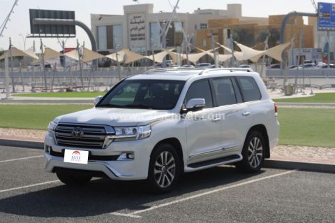 2017 Toyota Land Cruiser VXS