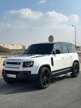 2024 لاند روفر ديفيندير 110 HSE