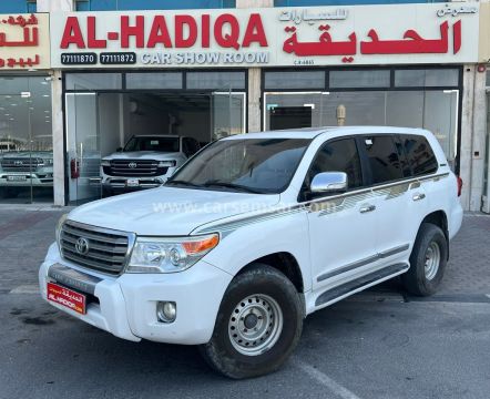 2015 Toyota Land Cruiser GXR V8