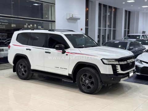 2024 Toyota Land Cruiser GR Sport Twin Turbo