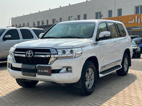 2017 Toyota Land Cruiser GXR V8 Diesel