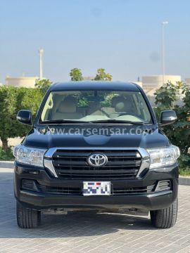 2016 تويوتا لاند كروزر G