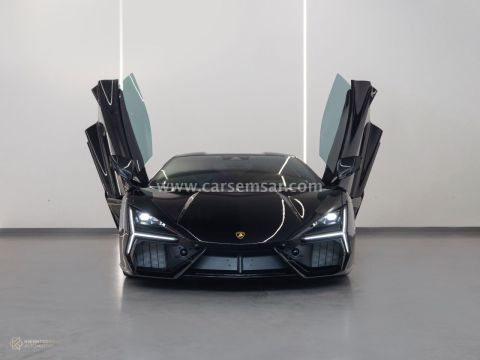 2024 Lamborghini Revuelto LP1000-4