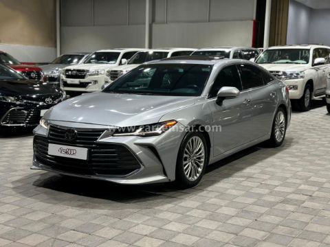 2022 Toyota Avalon Limited