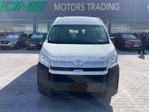 2022 تويوتا هاي إيس Hi-Ace 2.7