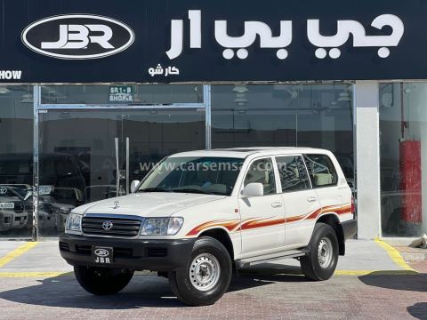 2005 تويوتا لاند كروزر GX