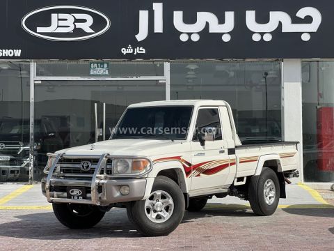 2009 تويوتا لاند كروزر بيك اب ال إكس