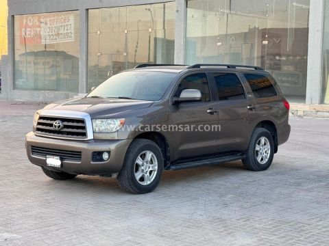 2013 Toyota Sequoia 5.7