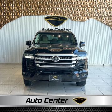 2022 Toyota Land Cruiser GXR V6