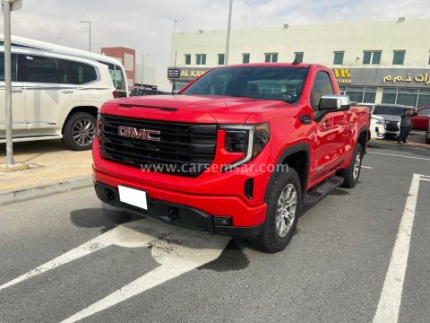 2025 GMC Sierra Elevation