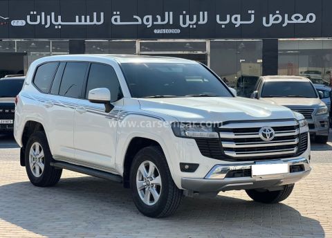 2022 Toyota Land Cruiser GXR V6