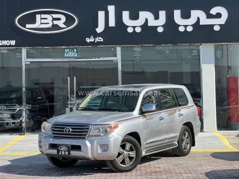 2013 Toyota Land Cruiser GXR V8