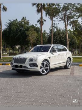 2018 بينتلي بنتايجا