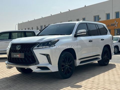 2019 لكزس ال اكس 570 سبورت بلاك إيديشن