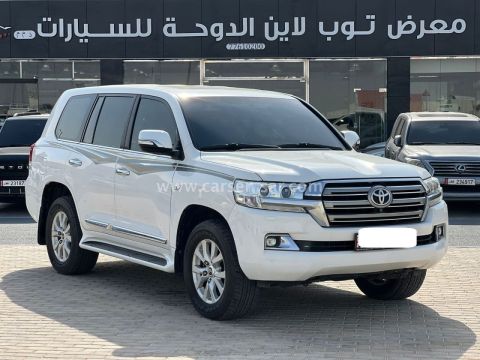 2016 Toyota Land Cruiser VXR